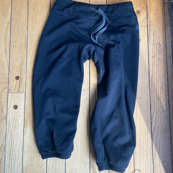 The North Face women’s small fleece lined pants cropped black sweatpants - Picture 1 of 7